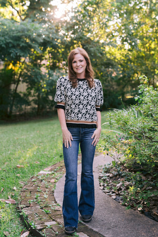 Black & Grey Rose Knit Short Sleeve Sweater Top