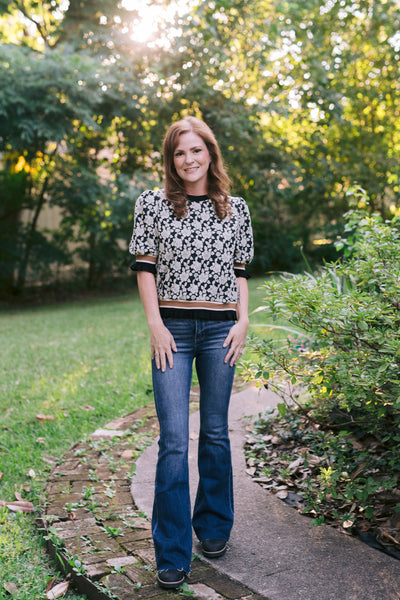 Black & Grey Rose Knit Short Sleeve Sweater Top