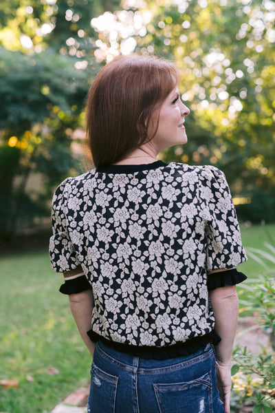 Black & Grey Rose Knit Short Sleeve Sweater Top