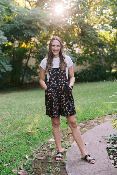 Everyday Overall Shorts - Black Floral
