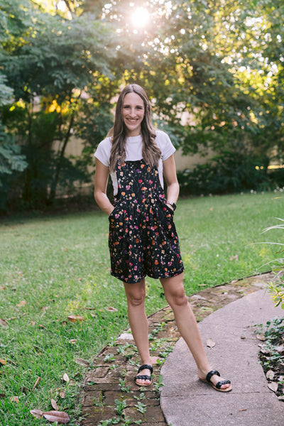 Everyday Overall Shorts - Black Floral
