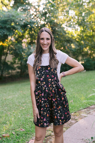 Everyday Overall Shorts - Black Floral