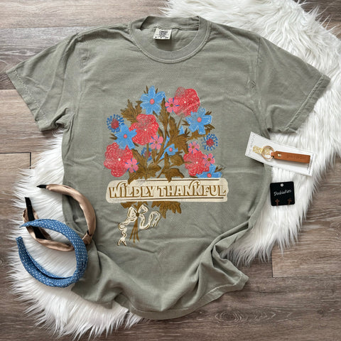 Wildly Thankful Sandstone Tee