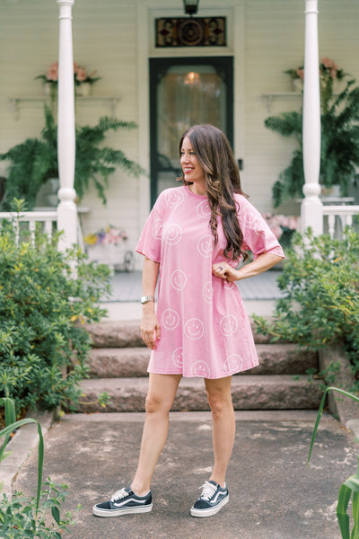Sutton Smiley Face T-Shirt Dress - Pink